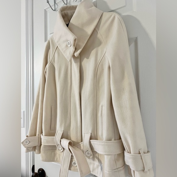 BB Dakota wool pea coat - Picture 2 of 8